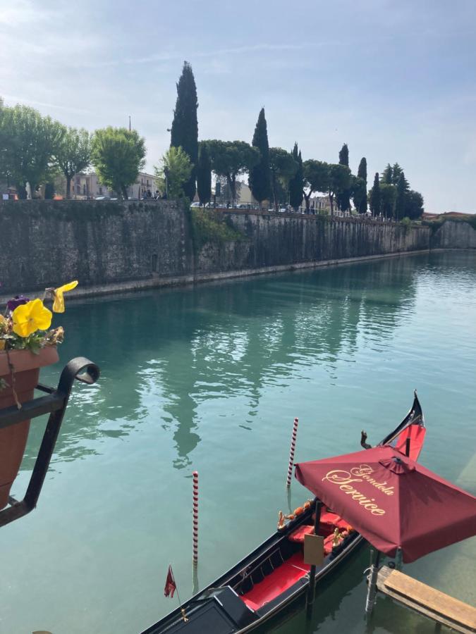 Garda Art&Lake Peschiera del Garda Eksteriør bilde